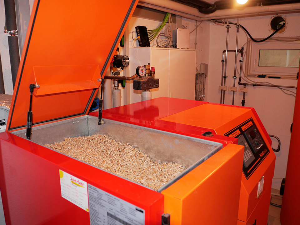 Palletheizung2 bei Elektro Max in Aschaffenburg